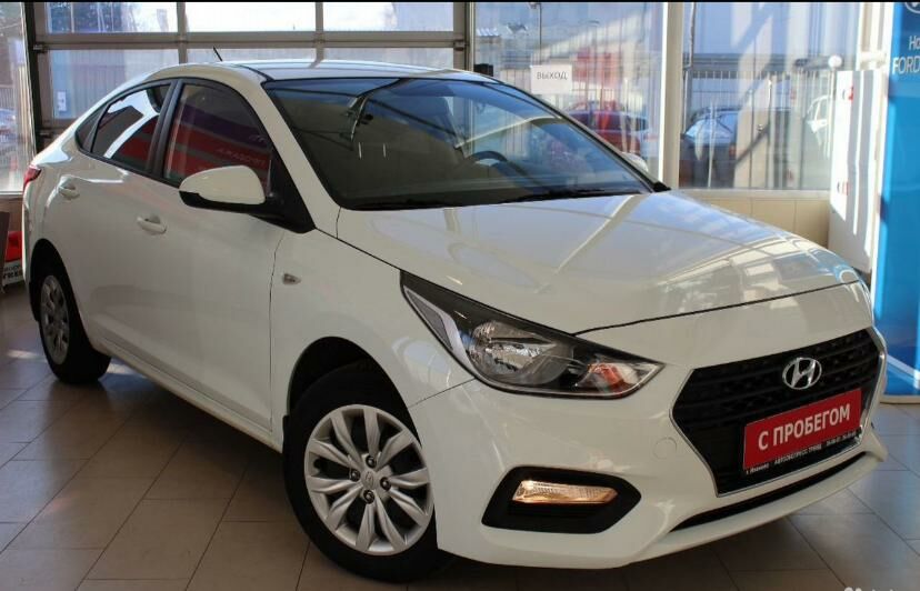 Солярис hc дилер. Солярис 2019 белый. хендай солярис 2019 с люком. hyundai solaris 2019 такси.