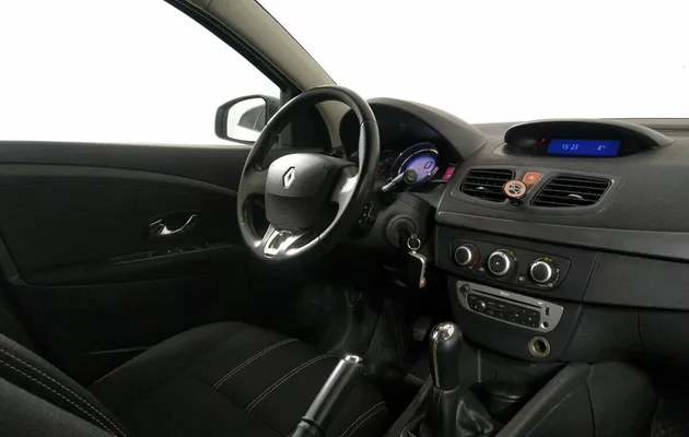 Renault Fluence I Рестайлинг, фото №5