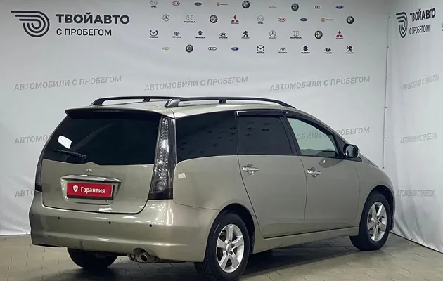 Mitsubishi Grandis, фото №2