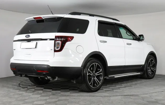 Ford Explorer V, фото №3