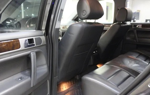 Volkswagen Touareg I Рестайлинг, фото №8