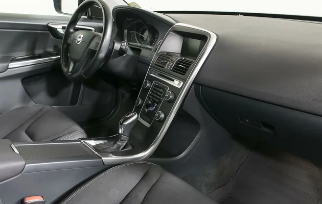Volvo XC60, фото №10