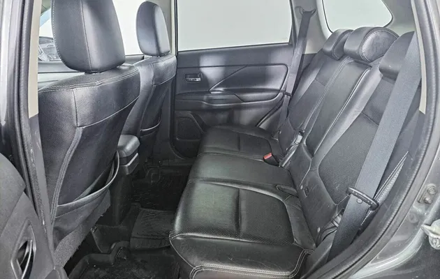 Mitsubishi Outlander, фото №7