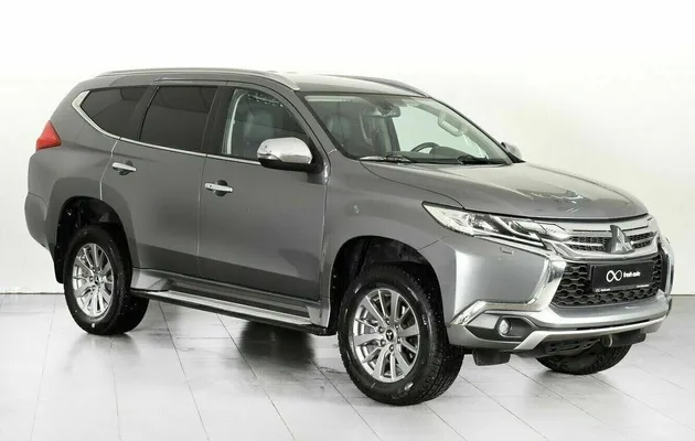 Mitsubishi pajero sport, фото №1