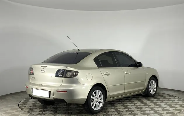 Mazda 3, фото №2
