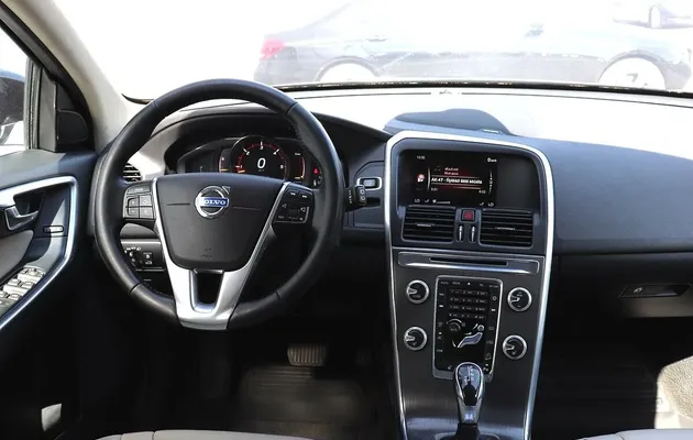Volvo XC60, фото №9