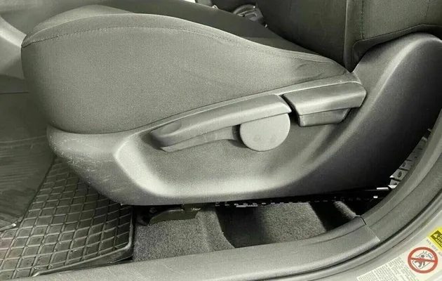 Toyota auris, фото №11