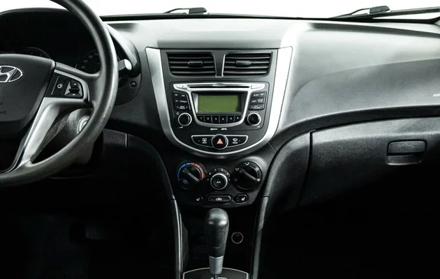  Hyundai Solaris, фото №9