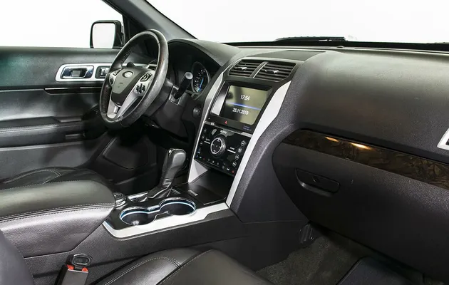 Ford Explorer, фото №14