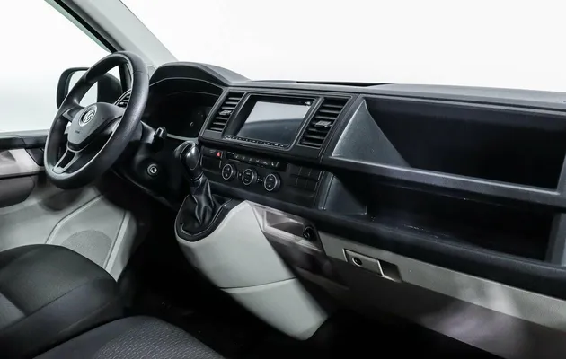 Volkswagen Caravelle T6, фото №5