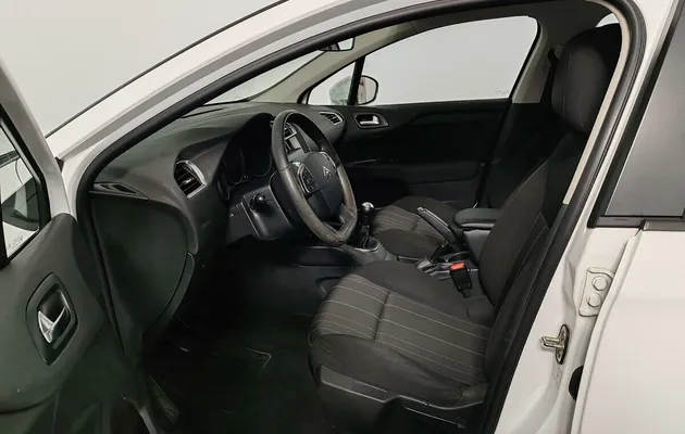Citroen C4, фото №9