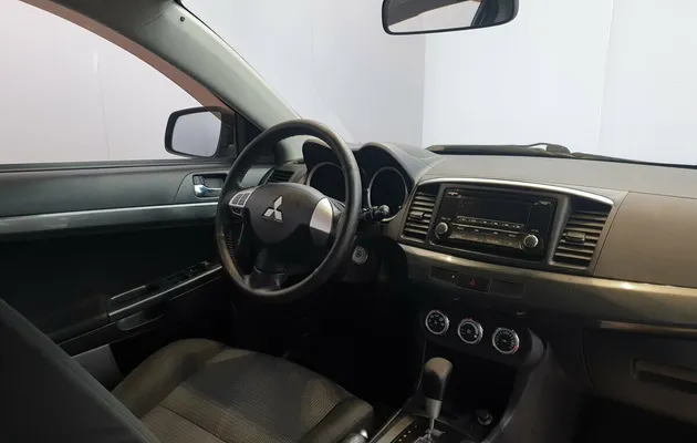 Mitsubishi Lancer X Рестайлинг, фото №5