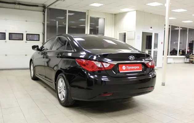 Hyundai Sonata VI (YF), фото №6