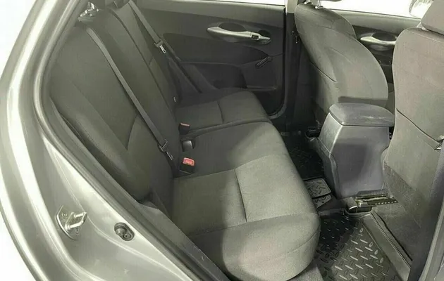 Toyota auris, фото №16