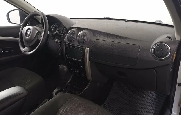 Nissan Almera III (G15), фото №5