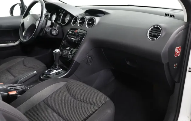 Peugeot 408, фото №8