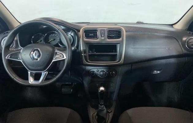 Renault Logan II Рестайлинг, фото №5