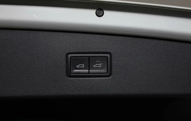 Volkswagen Tiguan, фото №14
