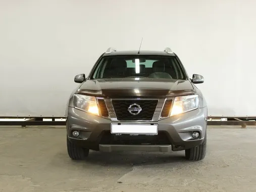 Nissan TERRANO