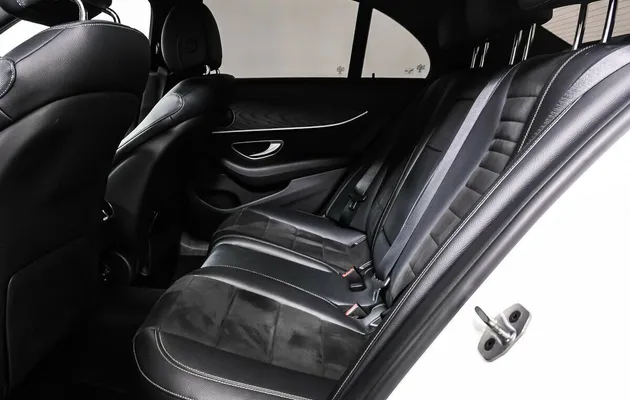 Mercedes-Benz E, фото №7