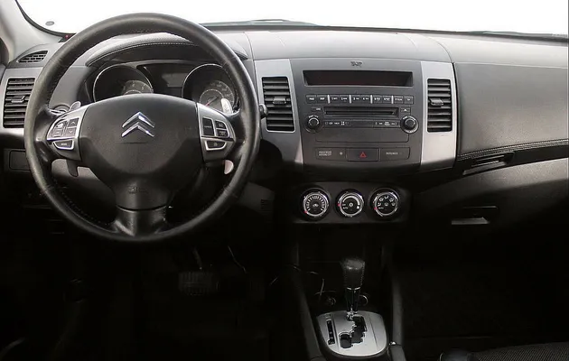 Citroen C-Crosser, фото №9