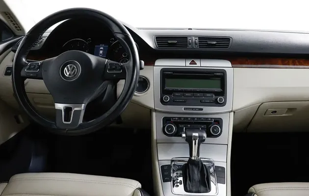 Volkswagen Passat CC, фото №5