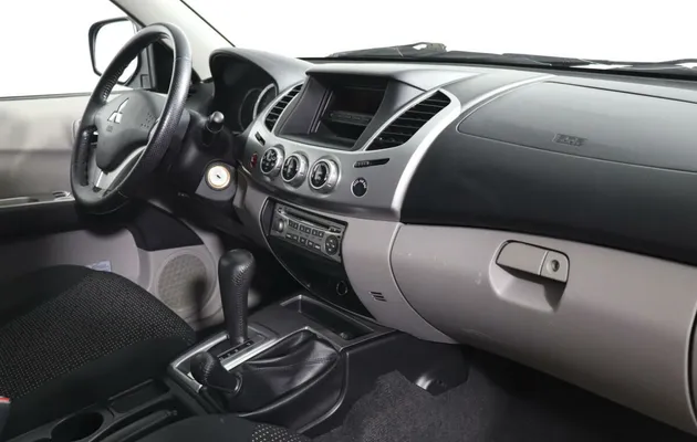 Mitsubishi L200, фото №4