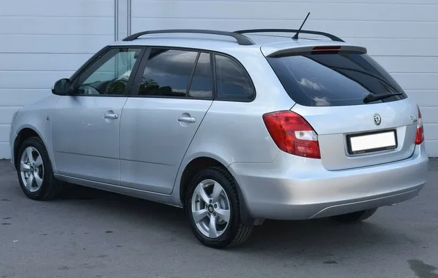 Skoda Fabia II Рестайлинг, фото №3
