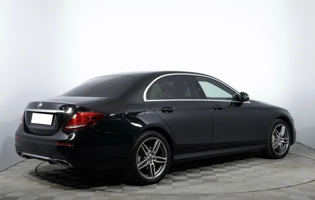 Mercedes-Benz E, фото №2