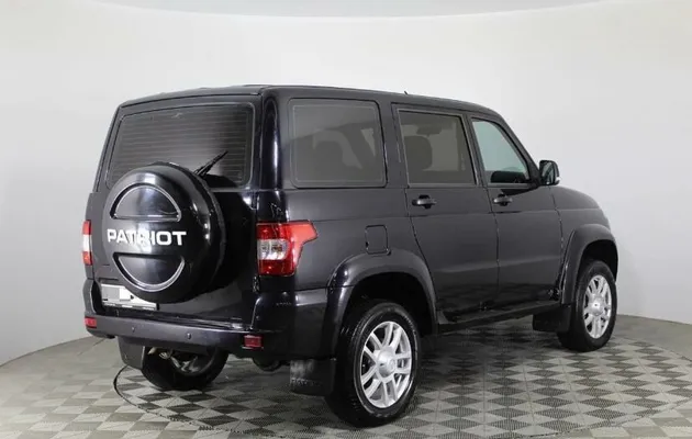 УАЗ Patriot, фото №2