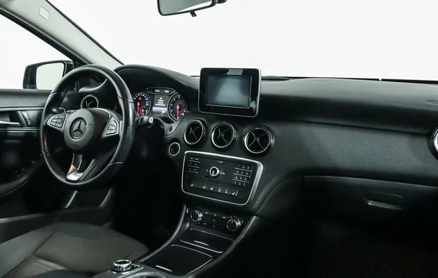 Mercedes-Benz A-Класс 180 III (W176) Рестайлинг, фото №5