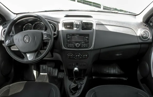 Renault Logan II, фото №5