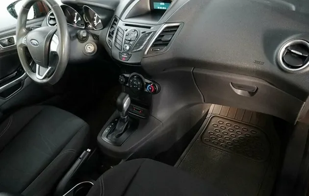 Ford Fiesta Mk6 Рестайлинг, фото №5