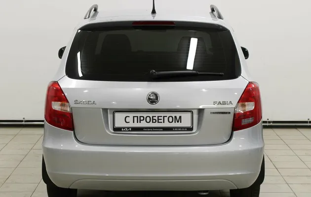 Skoda Fabia II Рестайлинг, фото №3