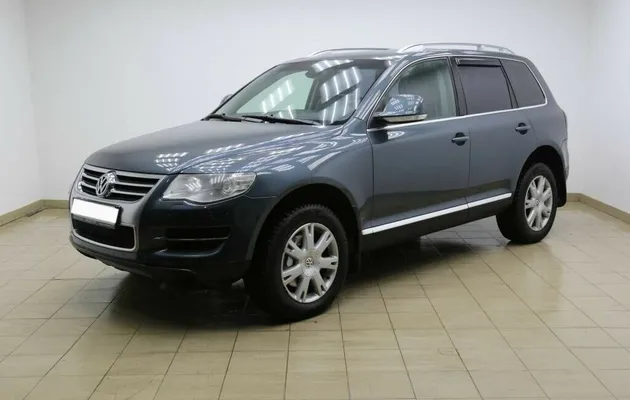 Volkswagen Touareg I Рестайлинг, фото №1