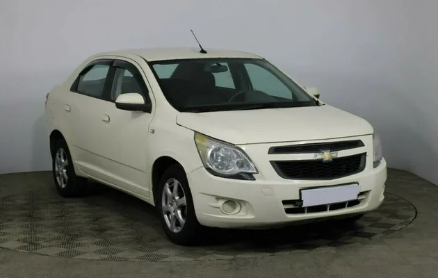 Chevrolet Cobalt II, фото №3