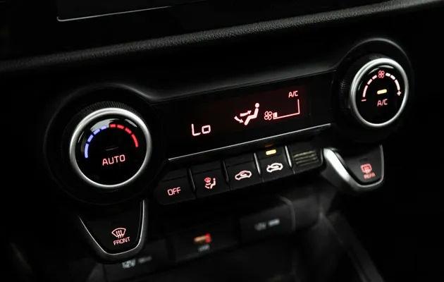 Kia Rio, фото №9