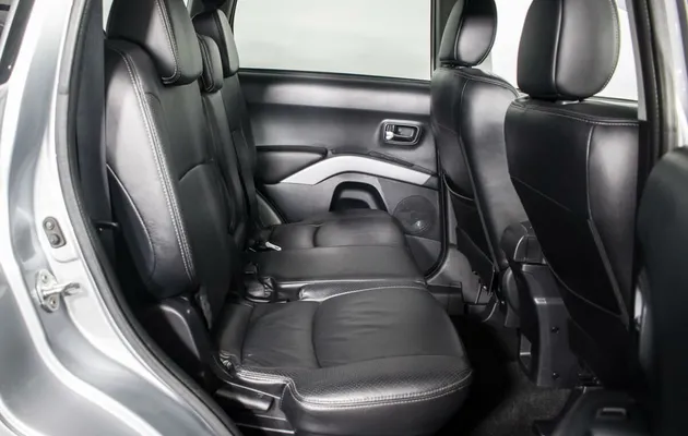 Mitsubishi Outlander, фото №11