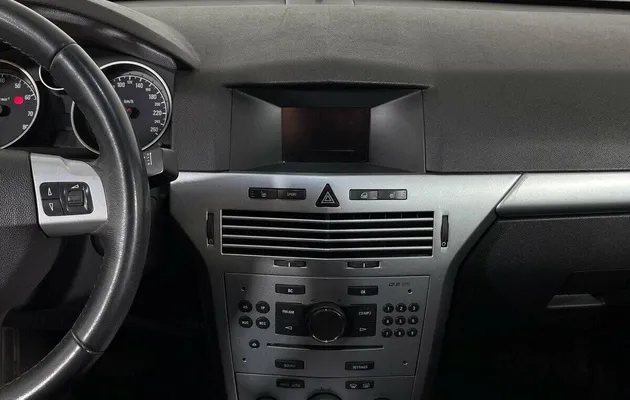 Opel Astra, фото №8