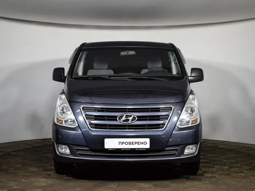 Hyundai H_1_STAREX