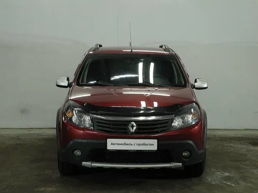 Renault SANDERO