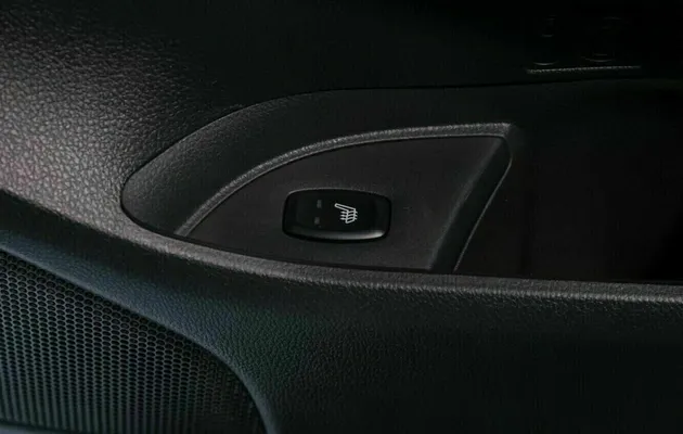 Mitsubishi pajero sport, фото №16