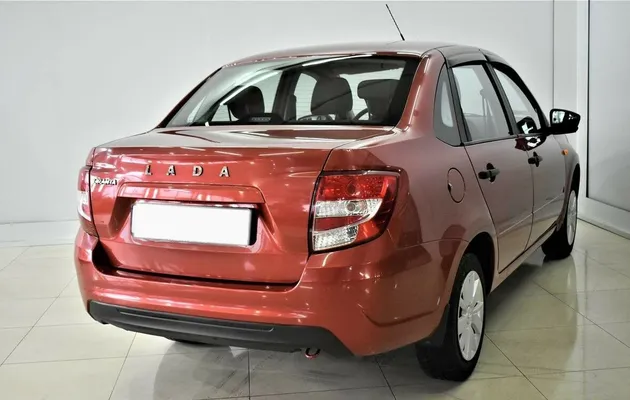 LADA (ВАЗ) Granta I Рестайлинг, фото №3