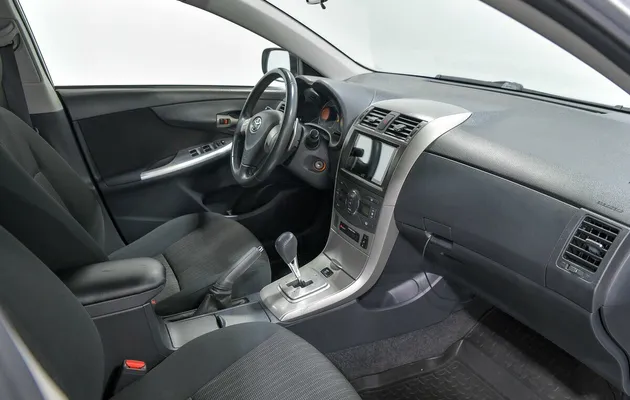 Toyota Corolla AMT X (E140, E150), фото №5