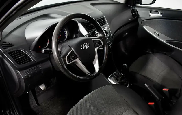  Hyundai Solaris, фото №10