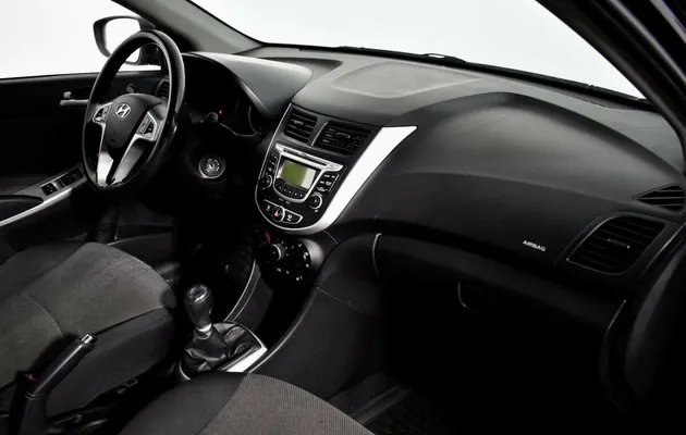  Hyundai Solaris, фото №5