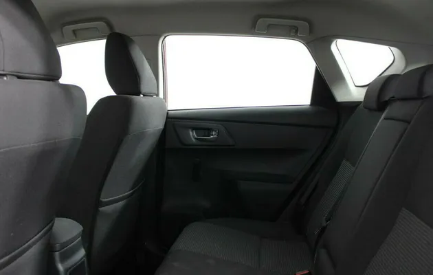 Toyota Auris II, фото №7