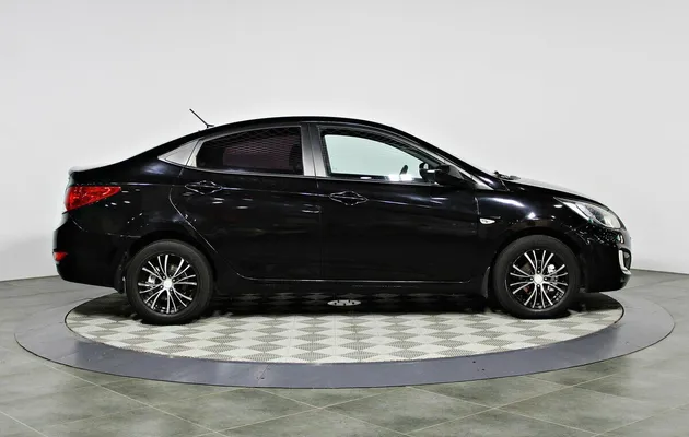 Hyundai Solaris I, фото №2