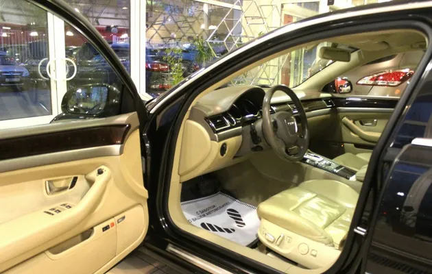 Audi A8 II (D3) Рестайлинг 2, фото №8