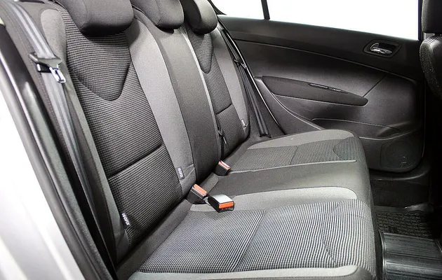Peugeot 408, фото №10